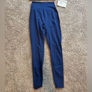 New Buffbunny HR Legacy leggings sz small 25” inseam in Blue